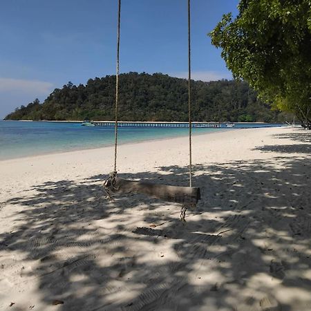 Koh Mook Rubber Tree Bungalows Exterior photo