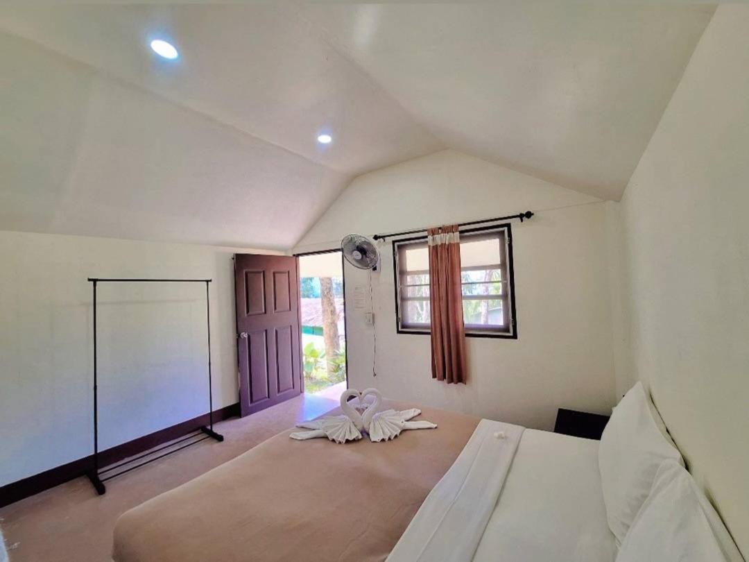 Koh Mook Rubber Tree Bungalows Exterior photo