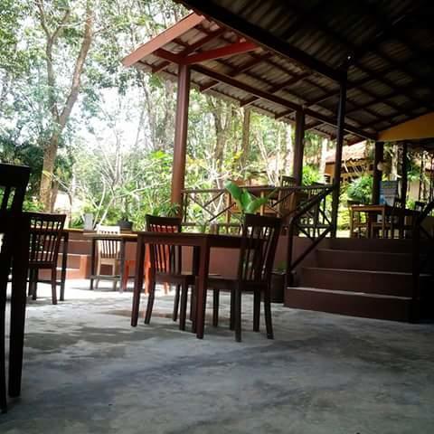 Koh Mook Rubber Tree Bungalows Exterior photo